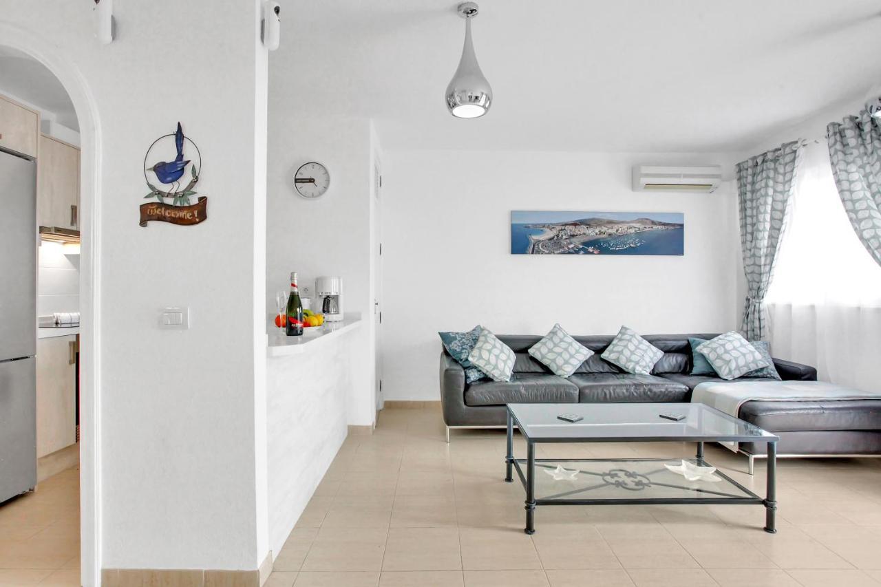 Top Floor, Sea View, Huge Terrace, Heated Pool, Garage Los Cristianos  Εξωτερικό φωτογραφία