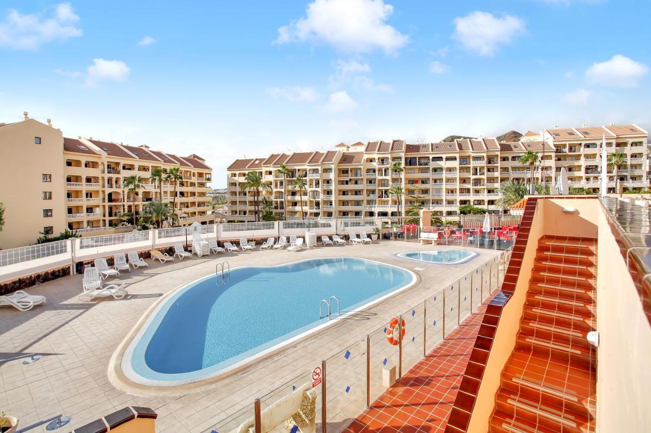 Top Floor, Sea View, Huge Terrace, Heated Pool, Garage Los Cristianos  Εξωτερικό φωτογραφία