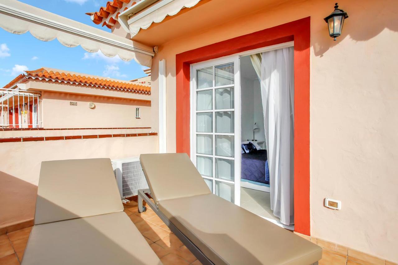 Top Floor, Sea View, Huge Terrace, Heated Pool, Garage Los Cristianos  Εξωτερικό φωτογραφία